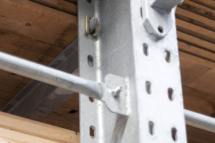 cantilever racking column