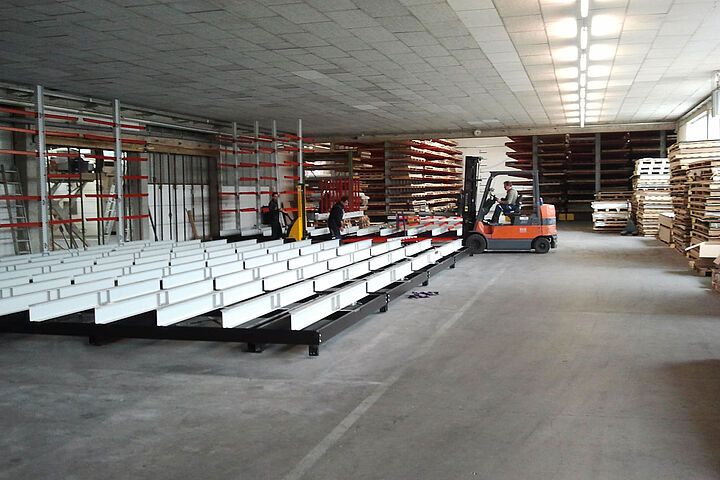 mobile cantilever racking