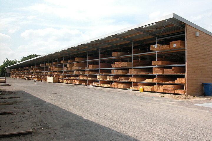pallet racking for the storage of timber