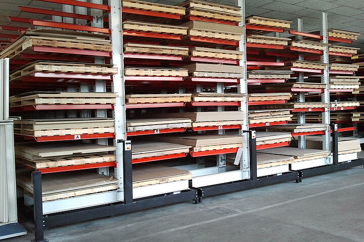 mobile cantilever racking